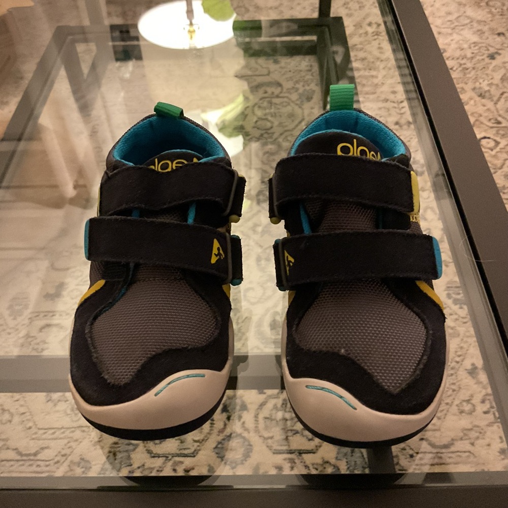 PLAE Kids' Black and Yellow Sneakers - Toddler 9